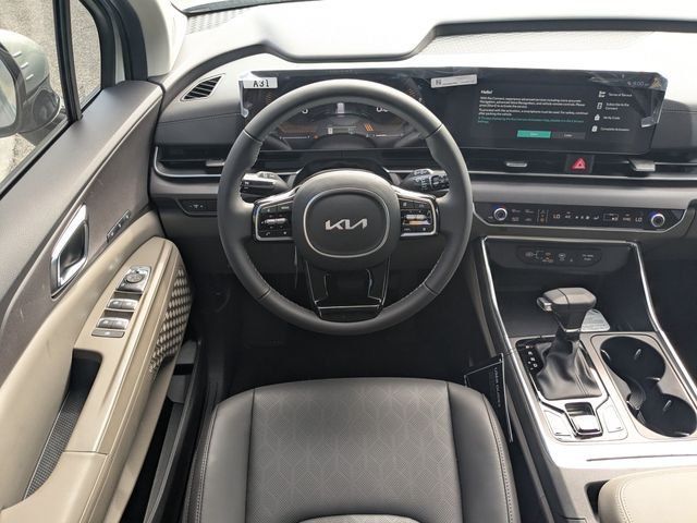 New 2026 Kia Carnival EX FWD image 17
