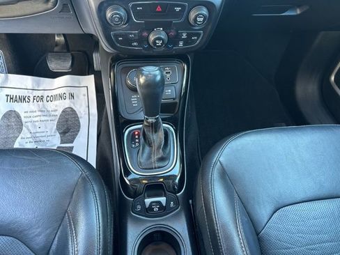 Used 2019 Jeep Compass Limited image 16