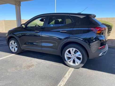 Used 2025 Buick Encore GX Preferred FWD image 2