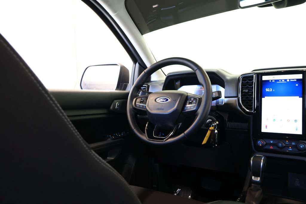 Used 2025 Ford Ranger XLT w/ Convenience Package RWD image 22
