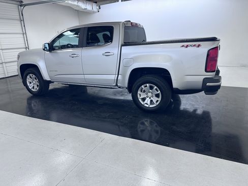 Used 2020 Chevrolet Colorado LT AWD/4WD image 9