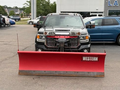 Used 2018 GMC Sierra 2500 Denali AWD/4WD image 31