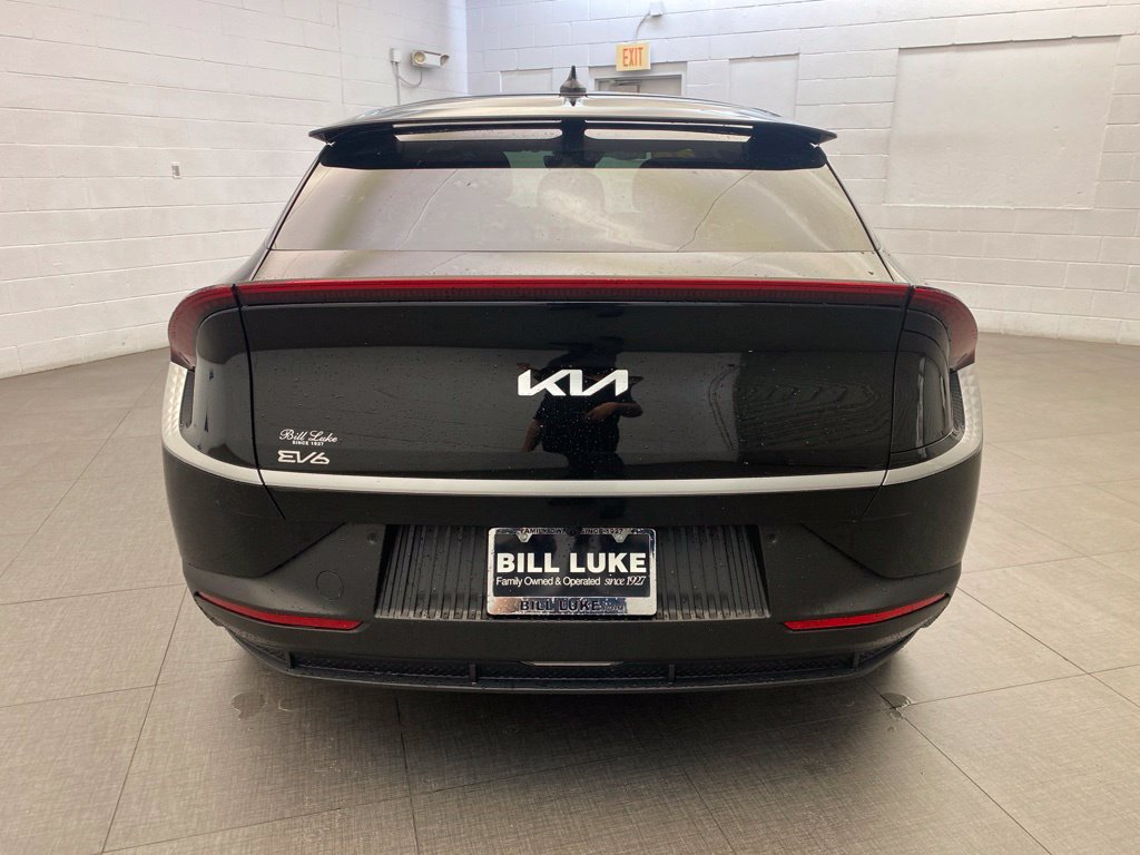 Used 2024 Kia EV6 Light AWD/4WD image 7