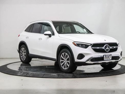 Used 2023 Mercedes-Benz GLC 300 image 5