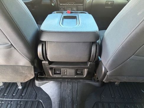 Used 2024 GMC Sierra 2500 Pro w/ Convenience Package image 20