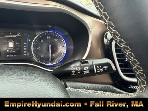 Used 2022 Chrysler Voyager LX FWD image 29