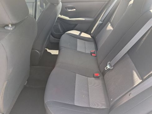 Used 2023 Nissan Sentra SV FWD image 9
