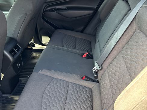 Used 2019 Chevrolet Equinox LT FWD image 11