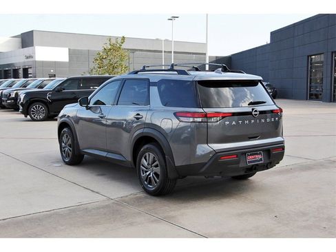 New 2025 Nissan Pathfinder SV w/ SV Premium Package image 3