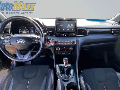Used 2019 Hyundai Veloster 2.0 Premium FWD image 13