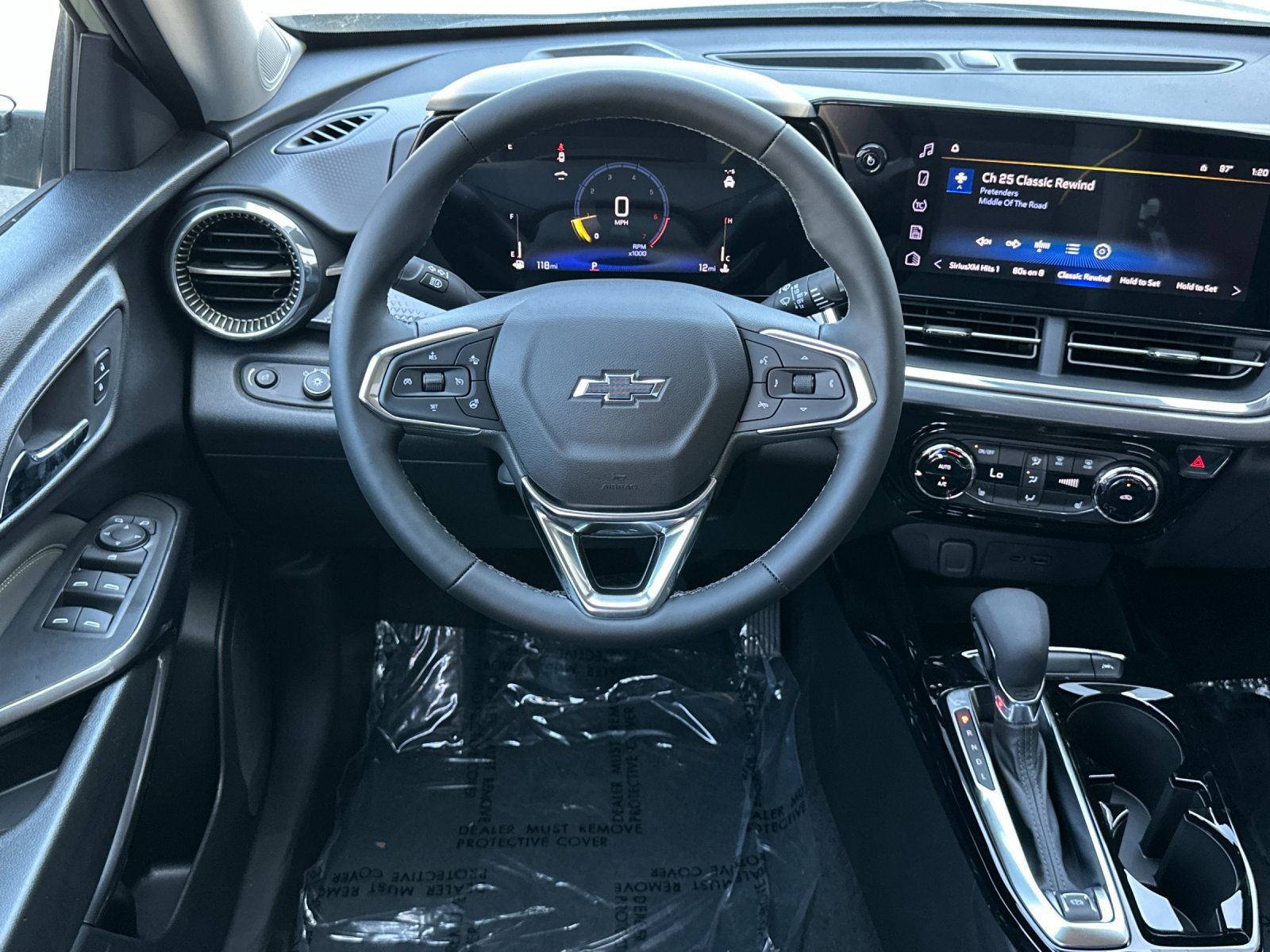 New 2026 Chevrolet Trax ACTIV w/ Driver Confidence Package FWD image 14