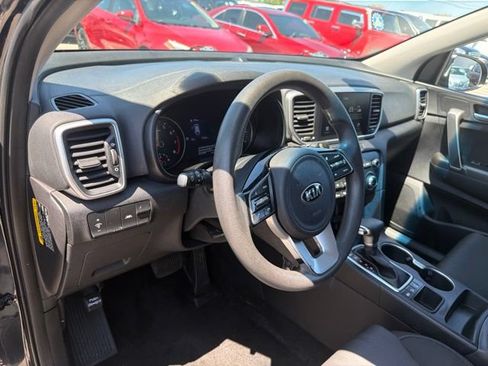 Used 2020 Kia Sportage LX AWD/4WD image 13
