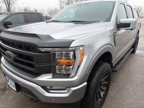Used 2022 Ford F150 Lariat image 3