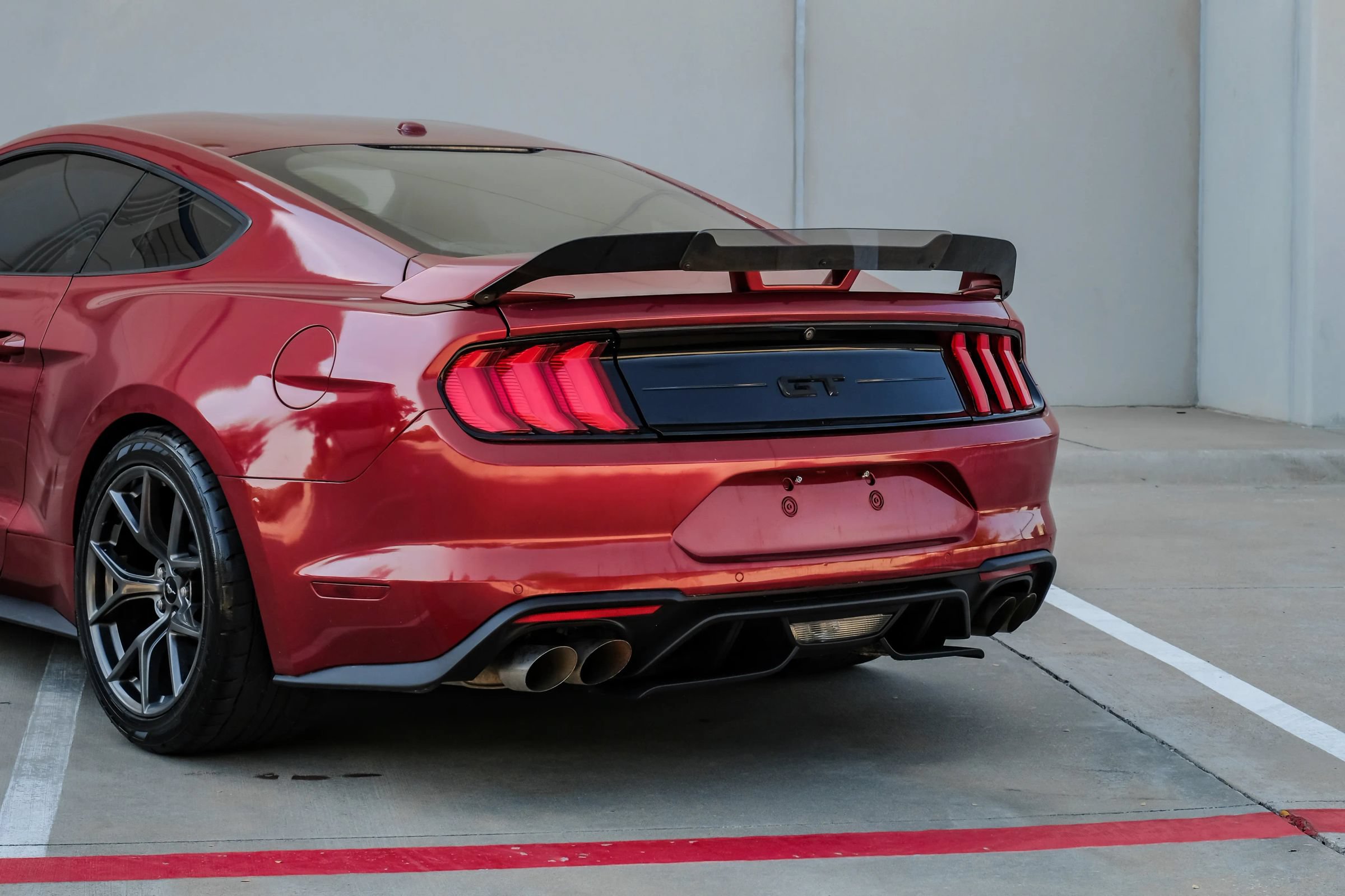 Used 2019 Ford Mustang GT Premium w/ GT Performance Package RWD image 15