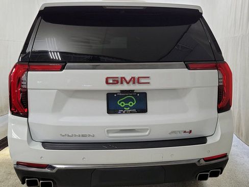 Certified 2025 GMC Yukon XL AT4 w/ AT4 Premium Plus Package image 5