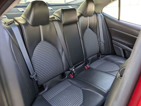 Used 2024 Toyota Camry SE image 26