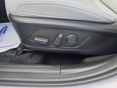 Used 2025 Hyundai Santa Cruz SEL image 25