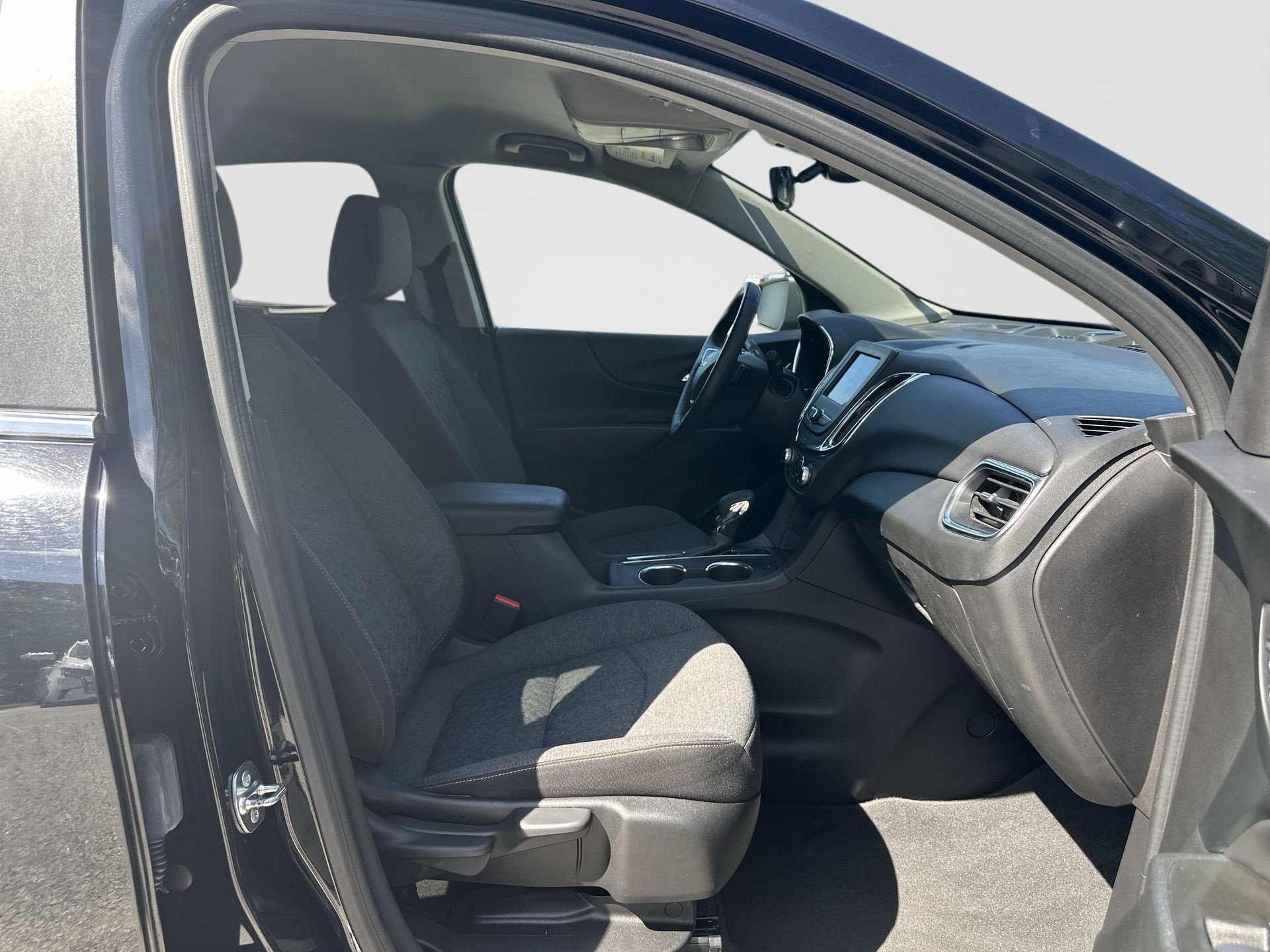 Certified 2024 Chevrolet Equinox LT AWD/4WD image 27