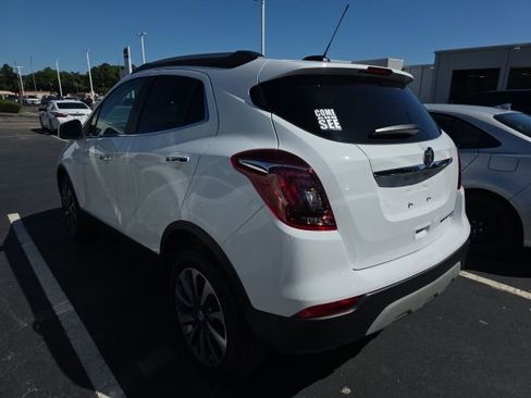 Used 2022 Buick Encore Preferred AWD/4WD image 11