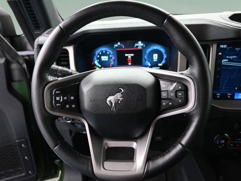 Used 2025 Ford Bronco Outer Banks image 45