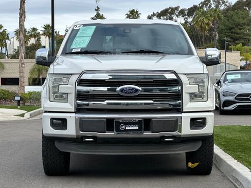 Used 2015 Ford F150 Lariat w/ Equipment Group 502A Luxury image 8