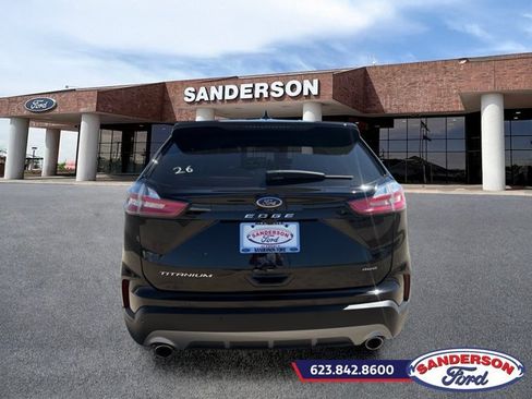 Certified 2023 Ford Edge Titanium AWD/4WD image 4