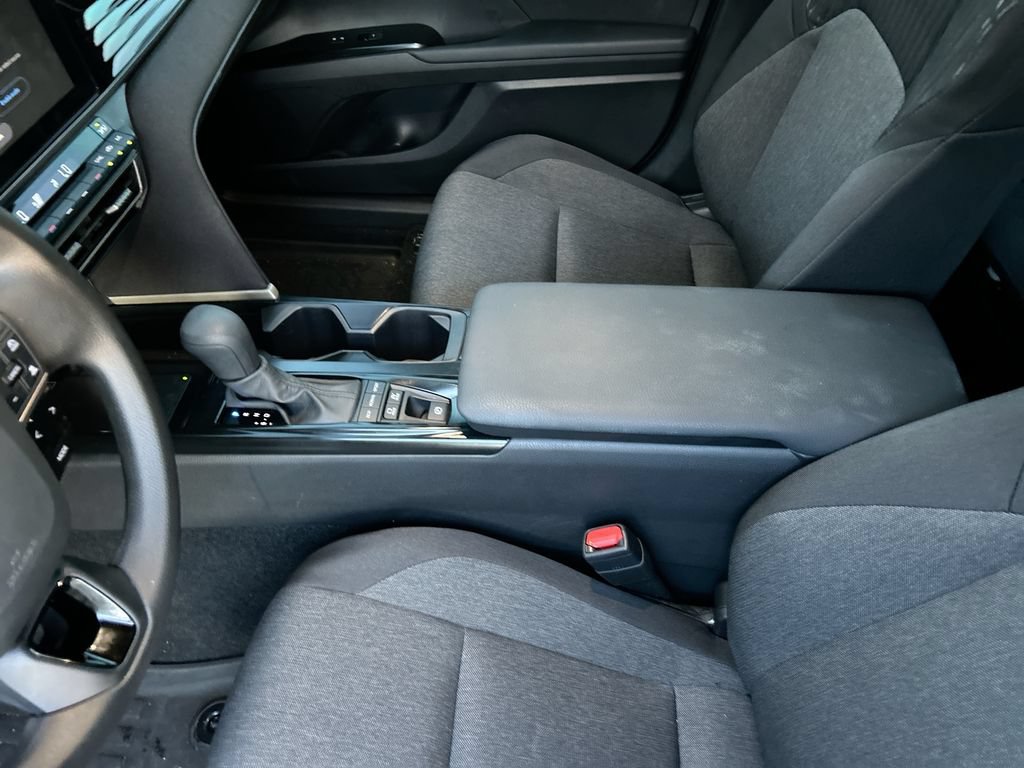 Certified 2026 Toyota Camry LE FWD image 28