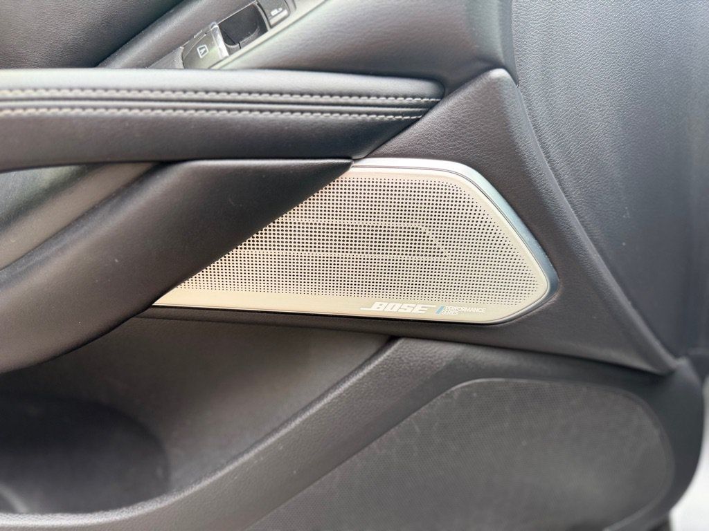 Used 2020 INFINITI Q60 3.0t Luxe RWD image 28