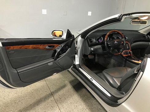 Used 2003 Mercedes-Benz SL 500 image 17