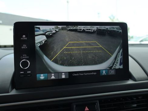 Used 2025 Honda Pilot Touring image 47