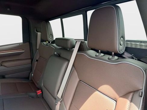 New 2026 GMC Sierra 1500 Denali w/ Denali Reserve Package AWD/4WD image 12
