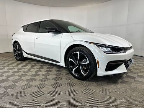 Used 2024 Kia EV6 GT-Line image 2