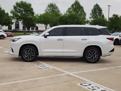 Used 2025 Lexus TX 350 AWD w/ Technology Package image 3