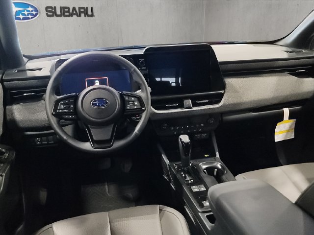 Used 2026 Subaru Outback Limited AWD/4WD image 2