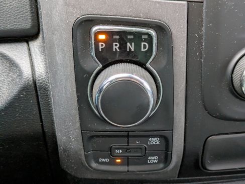 Used 2018 RAM 1500 Express image 21