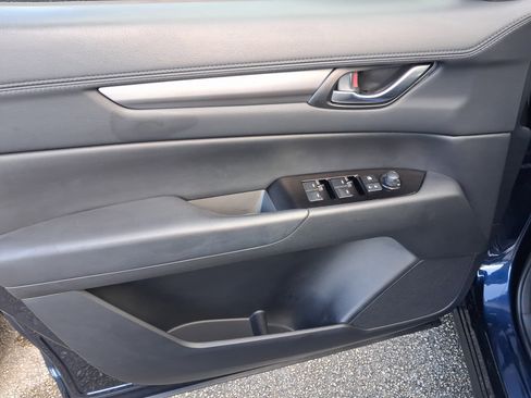 Used 2018 MAZDA CX-5 Touring FWD image 11