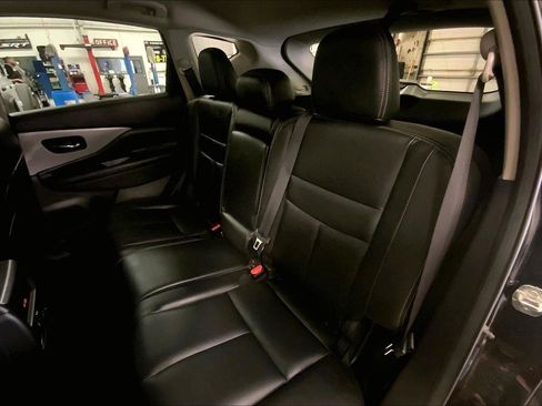 Used 2022 Nissan Murano SV AWD/4WD image 26
