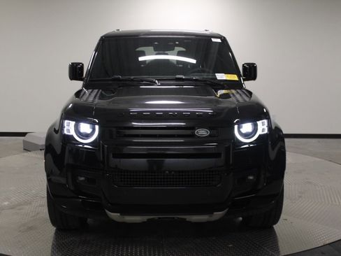 Certified 2024 Land Rover Defender 130 V8 image 12