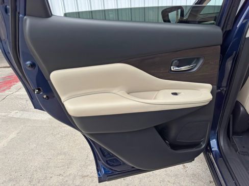 Used 2020 Nissan Murano Platinum w/ Cargo Package image 43