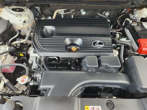 Used 2025 Lexus NX 250 FWD w/ Towing Package (2000 Lbs) image 31