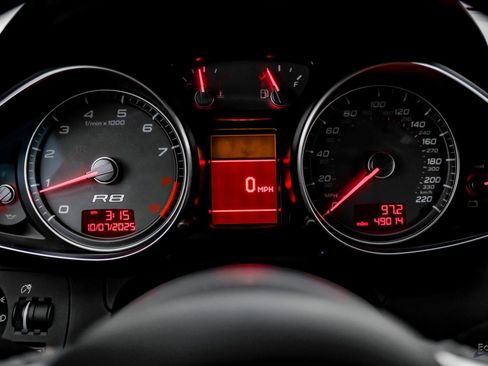 Used 2008 Audi R8 V8 image 61