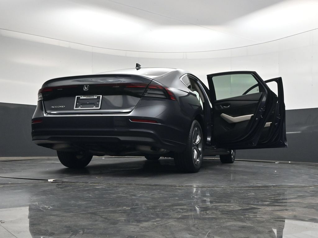 Used 2024 Honda Accord EX image 40