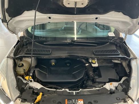 Used 2017 Ford Escape Titanium AWD/4WD image 24