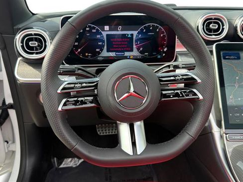 Used 2024 Mercedes-Benz CLE 300 4MATIC Cabriolet image 13