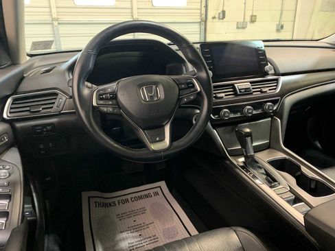Used 2022 Honda Accord EX-L image 4