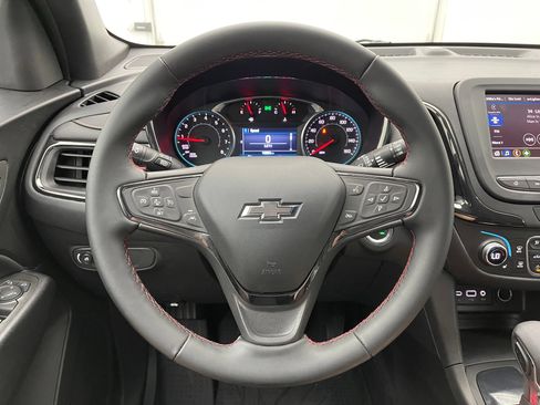Used 2023 Chevrolet Equinox RS w/ LPO, Floor Liner Package FWD image 19
