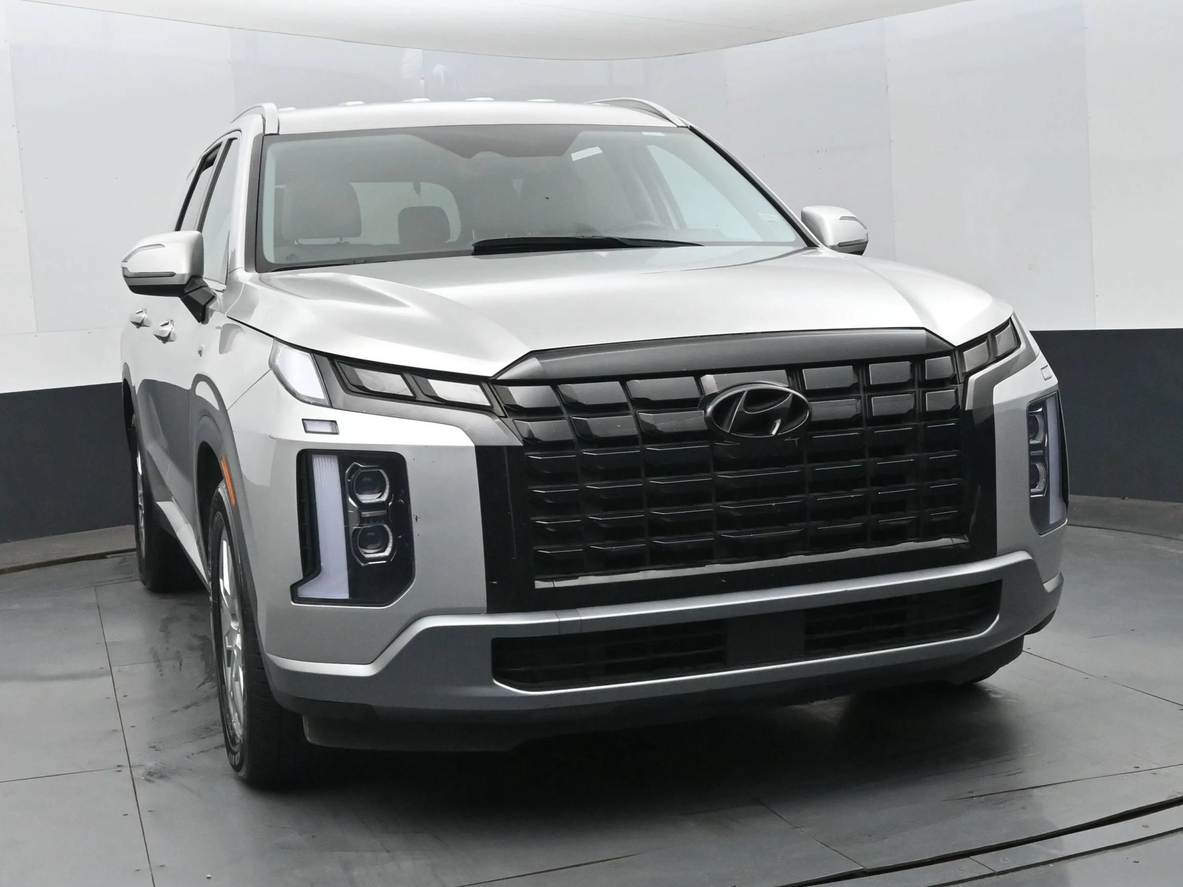 Used 2025 Hyundai Palisade SEL AWD/4WD image 3