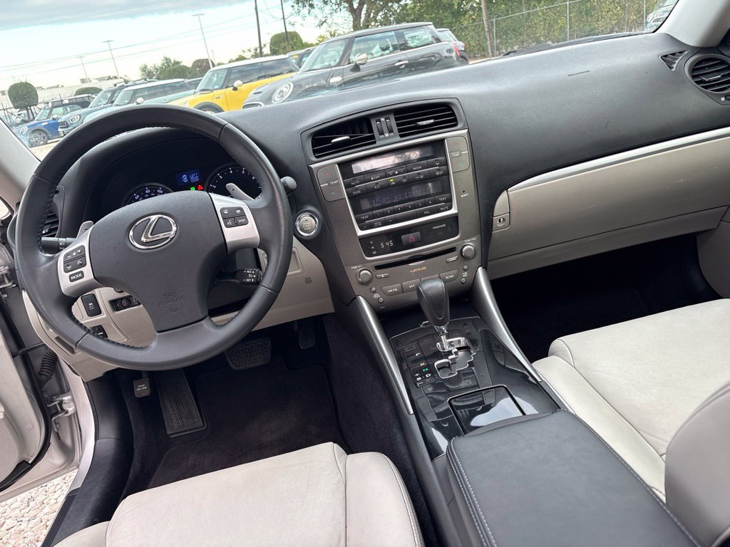 Used 2012 Lexus IS 250 RWD image 18