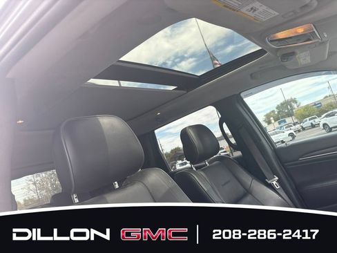 Used 2021 Jeep Grand Cherokee Summit w/ Platinum Series Group AWD/4WD image 18