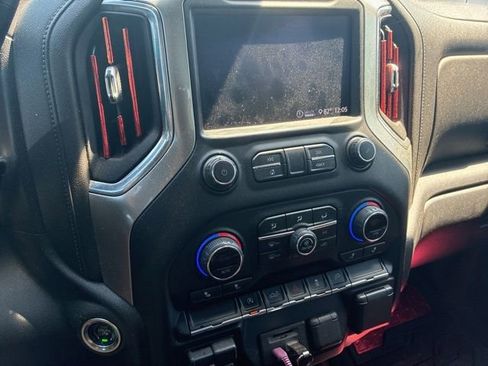 Used 2020 Chevrolet Silverado 1500 LT w/ All-Star Edition AWD/4WD image 12